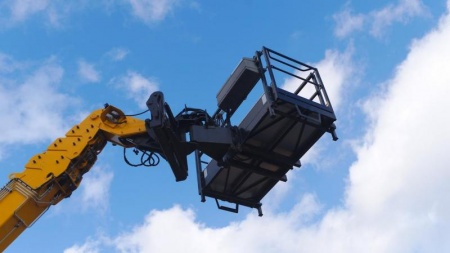 Z Manutention propose des v&eacute;hicules utilitaires en location pr&egrave;s de Besan&ccedil;on pour vos chantiers